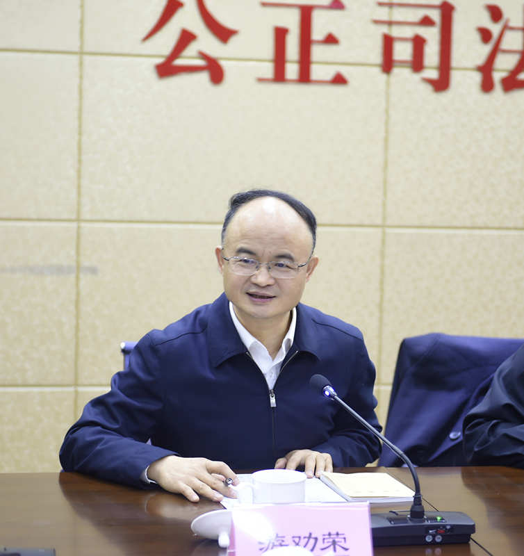 游劝荣院长_副本.jpg